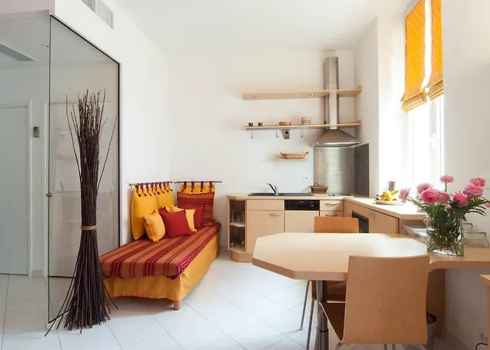 Apartman Charming 4mins From The & Croisette Cannes