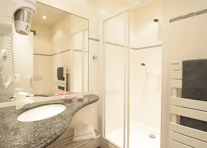 Apartman Charming 4mins From The & Croisette