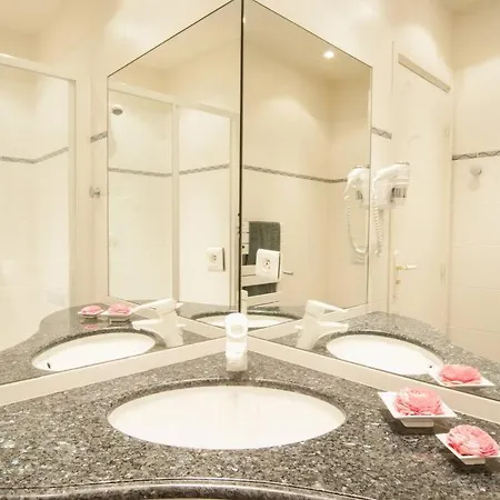 Charming 4mins From The & Croisette Apartmán