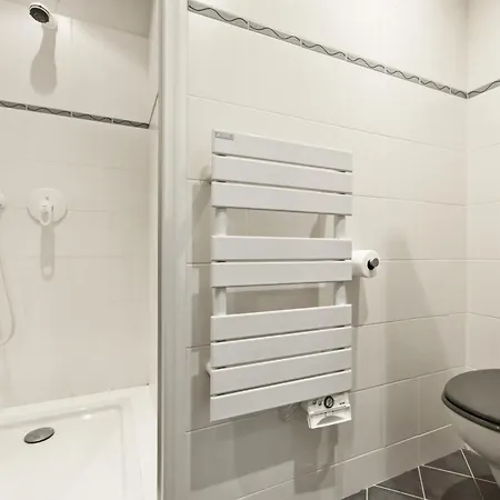 Apartment Charming 4mins From The & Croisette